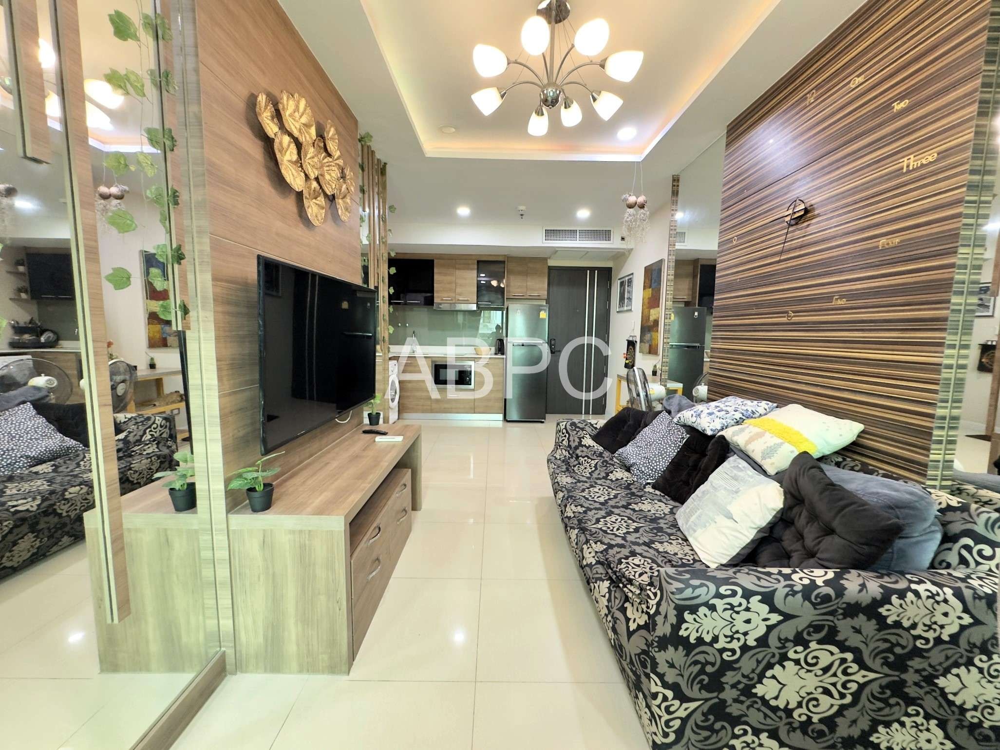 Partial Ocean View 2 Bedrooms 1 Bathroom Condo in Jomtien photo 7