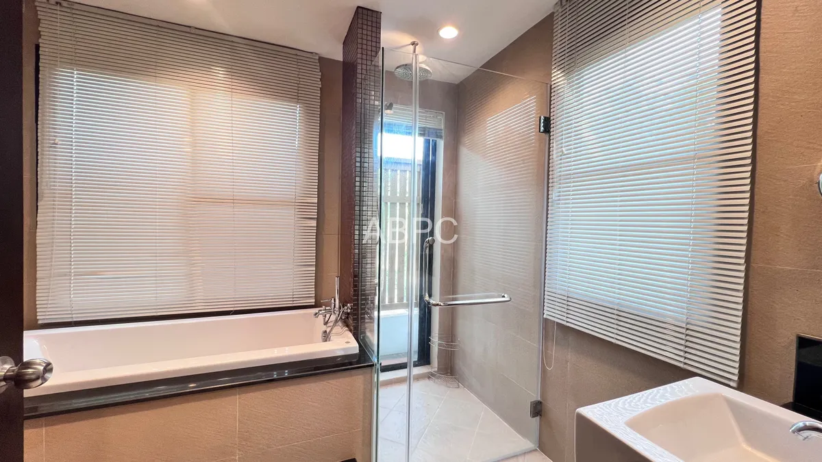 JUST IN 4 bedroom Pool Villa in Horseshoe Point photo 12