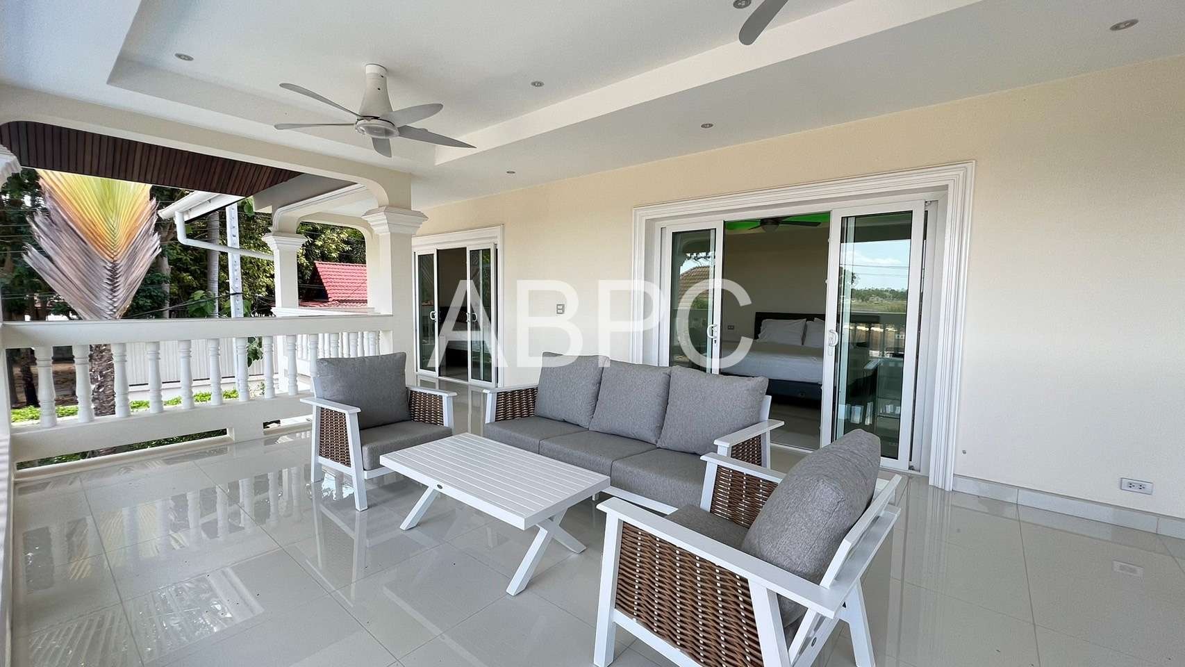 4 Bedrooms 4 Bathroom in Mapprachan photo 14