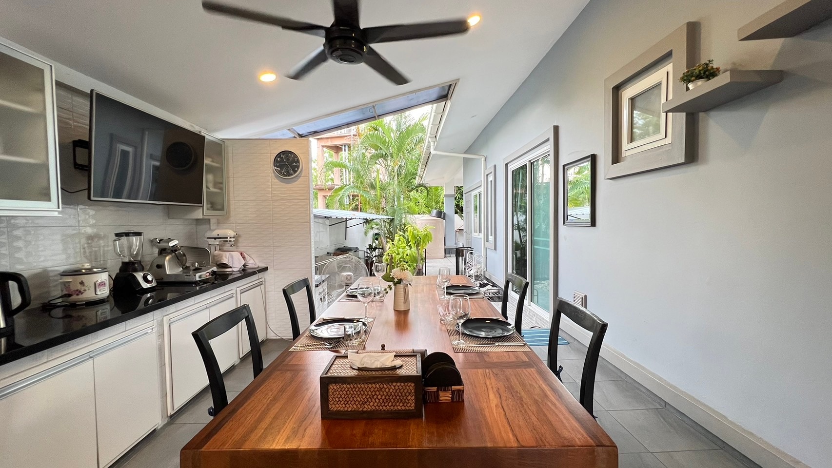 3 Bedrooms 4 Bathrooms Pool Villa in East Pattaya photo 20