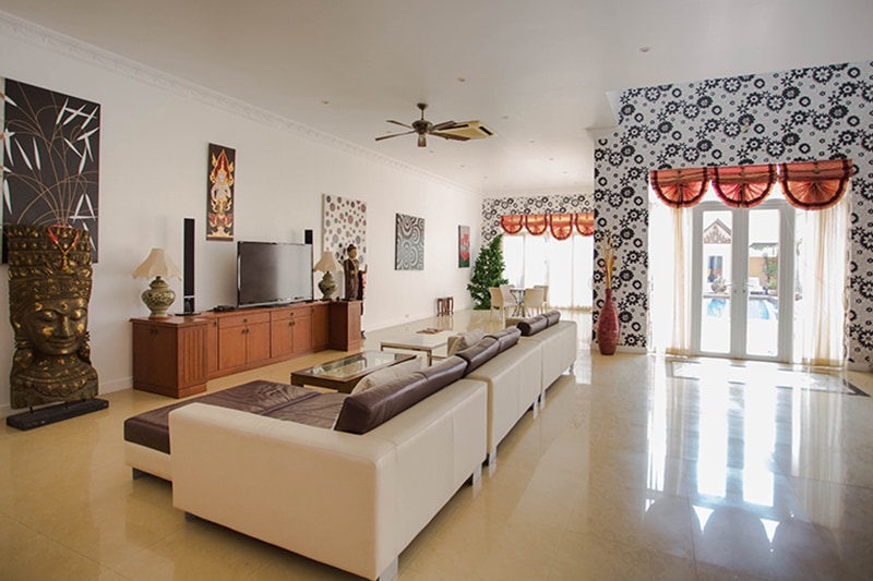 Five Bedroom Eight Bathroom Pool Villa In Pratumnak photo 13