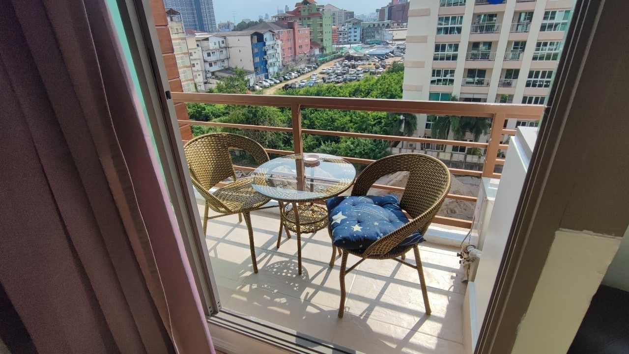 1 Bedroom Condo in The Urban Pattaya photo 13