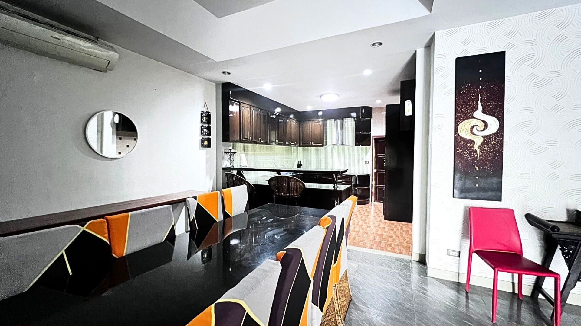 5 bedroom 6 Bathroom Pool Villa in Jomtien photo 13