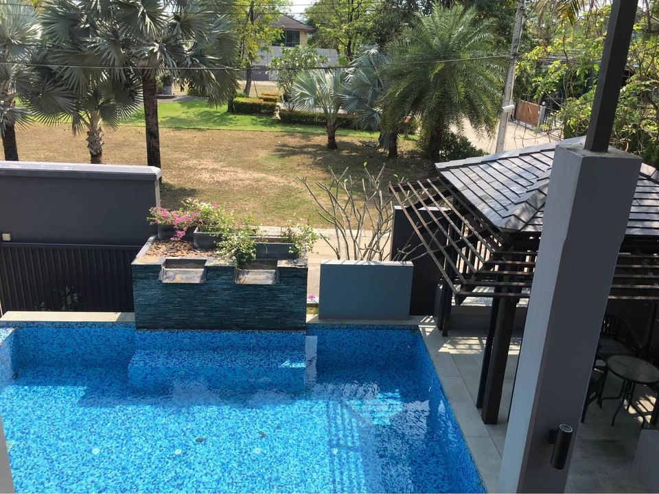 3 Bedrooms 4 Bathroom Pool Villa in East Pattaya photo 16