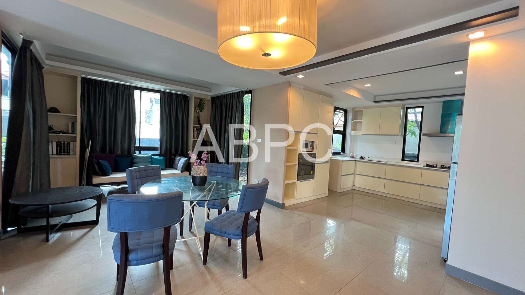 3 Bedrooms 4 Bathroom Pool Villa in East Pattaya photo 3