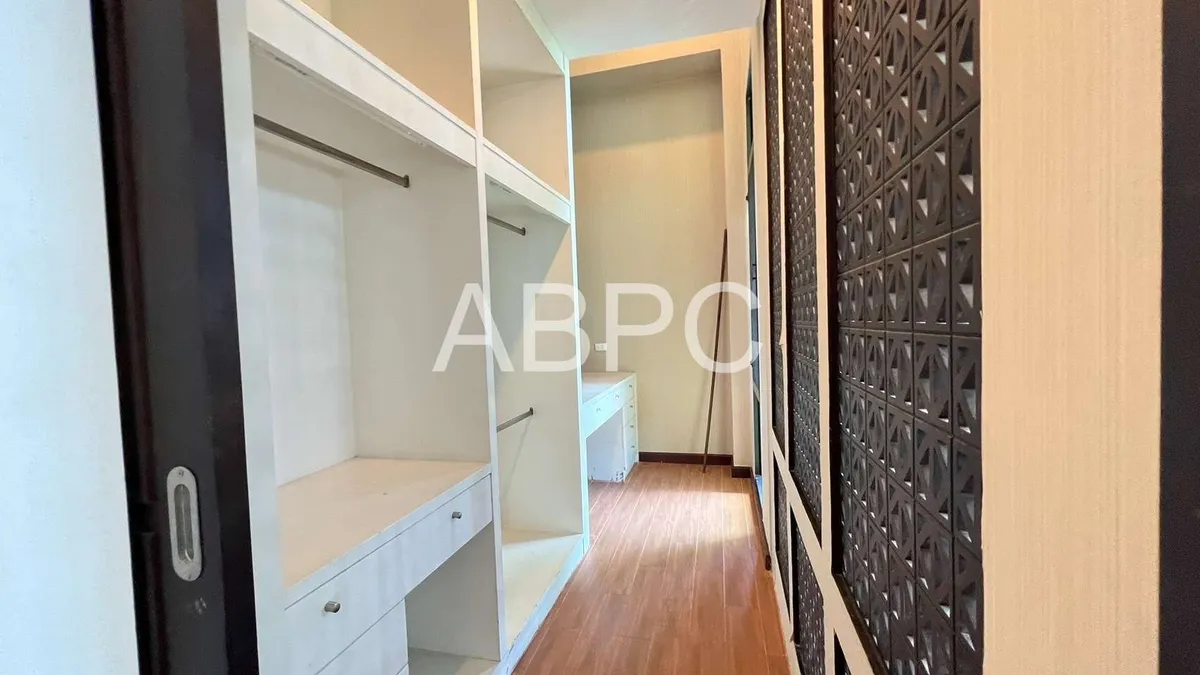 3 Bedroom 3 Bathroom in East Pattaya photo 13