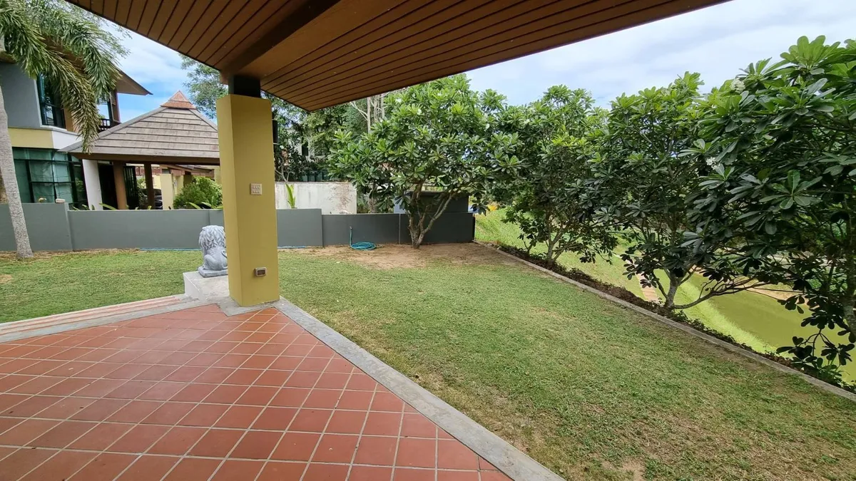 3 Bedroom 3 Bathroom in East Pattaya photo 26