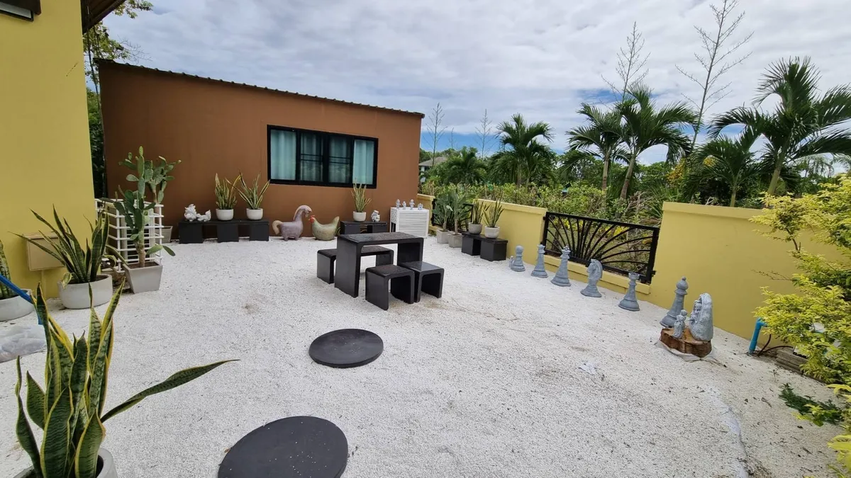3 Bedroom 3 Bathroom in East Pattaya photo 29