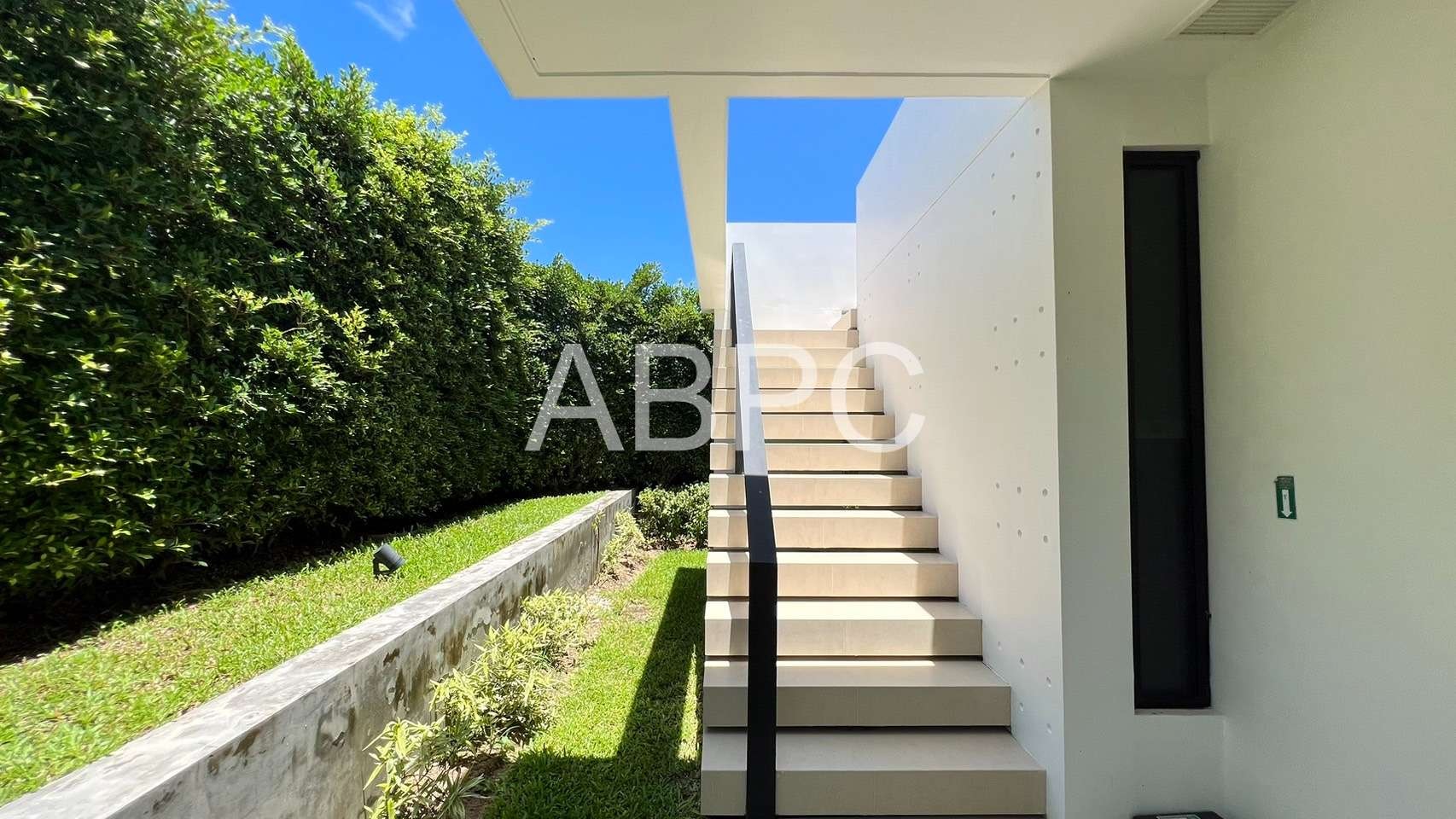 4 Bedroom 5 Bathroom in Bang Saray photo 7