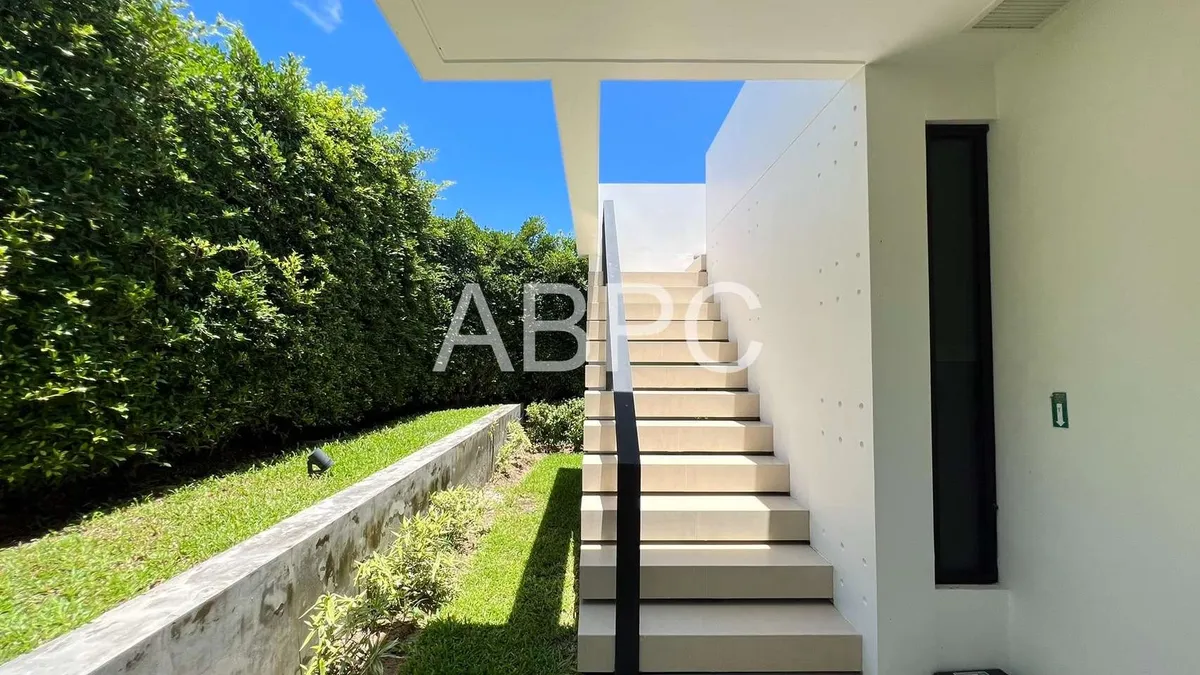 4 Bedroom 5 Bathroom in Bang Saray photo 7