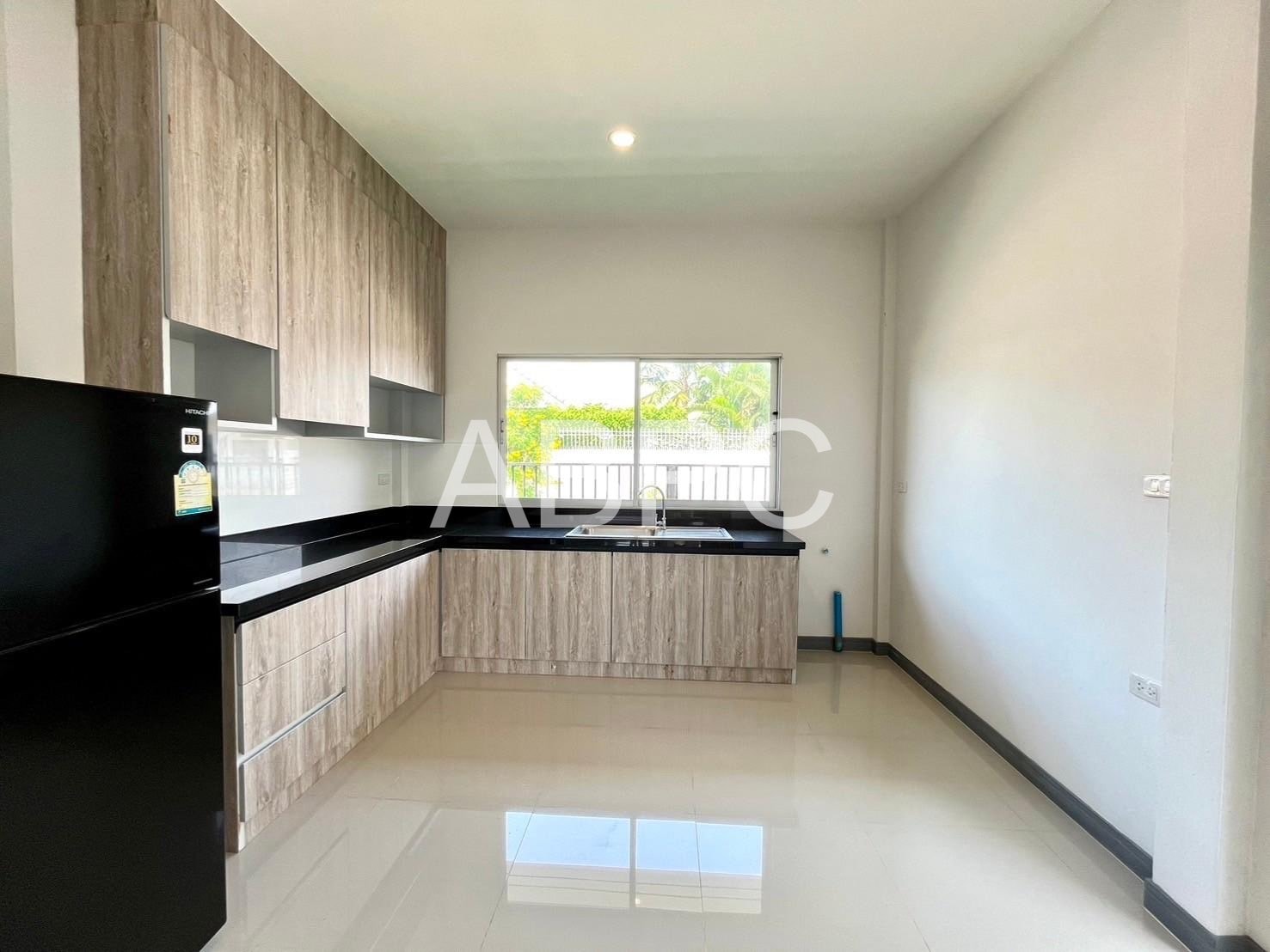 JUST IN 2 Bedroom House in East Pattaya photo 13