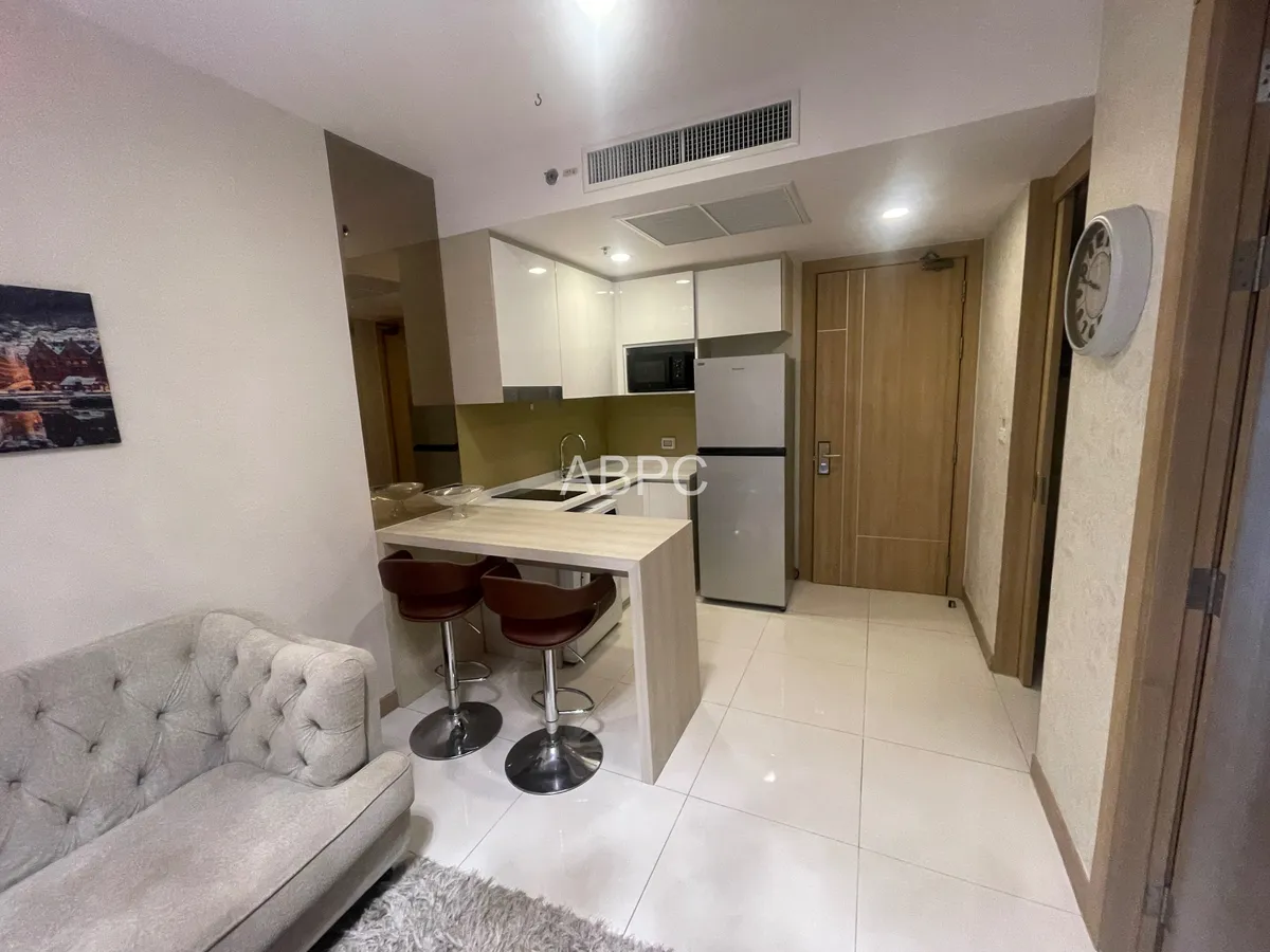 1 Bedroom Condo for Rent in Wongamat photo 9