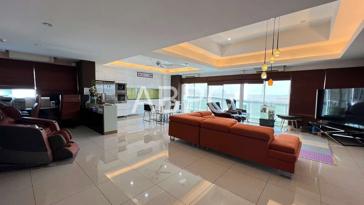 Ocean View 2 Bed 3 bath Penthouse in Pratumnak photo 3