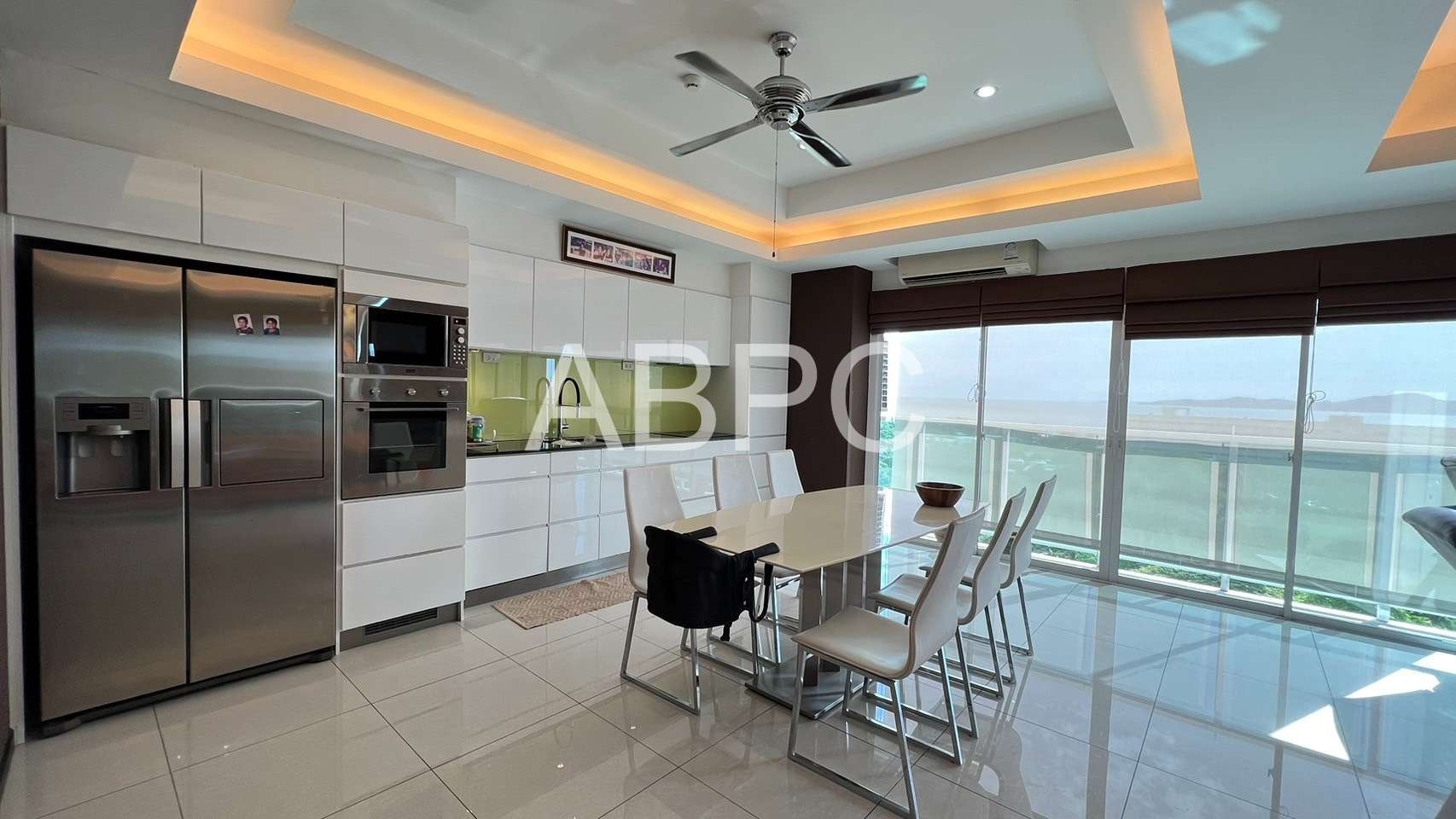 Ocean View 2 Bed 3 bath Penthouse in Pratumnak photo 10