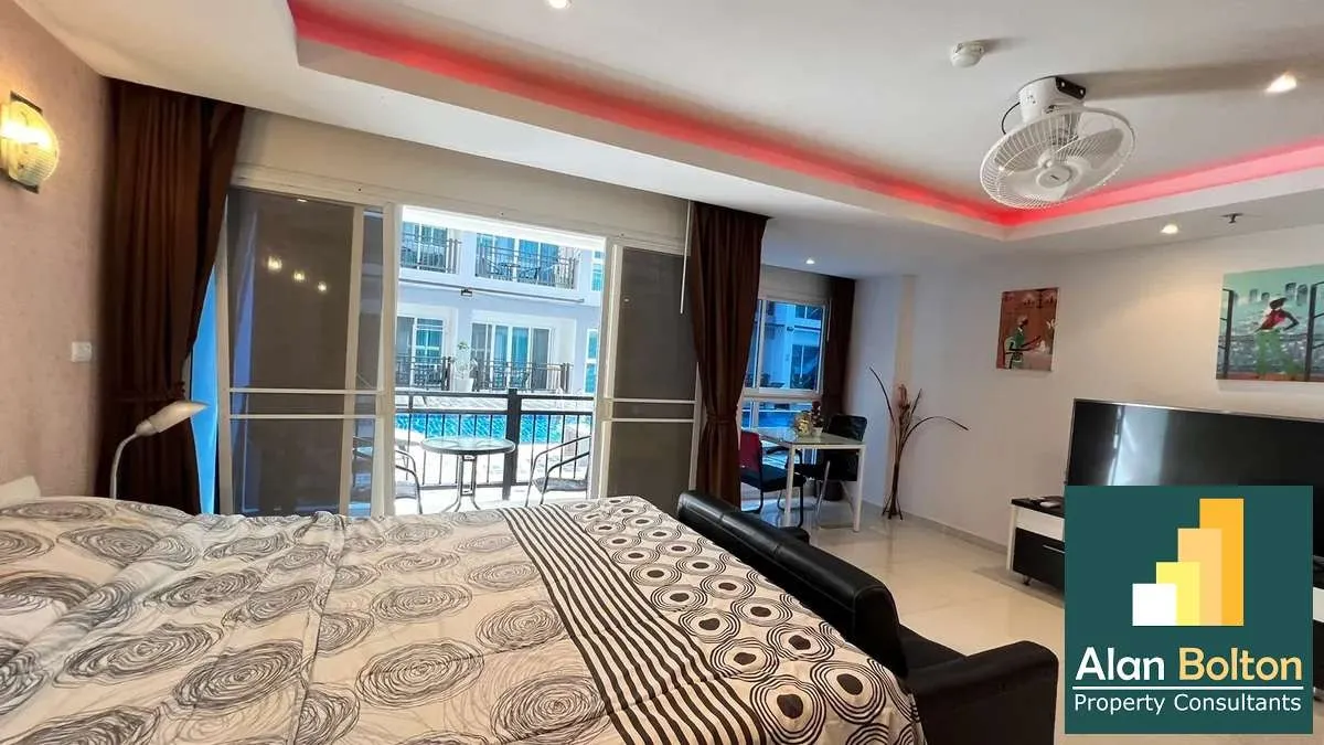 Studio 1 Bathroom in Central Pattaya photo 13