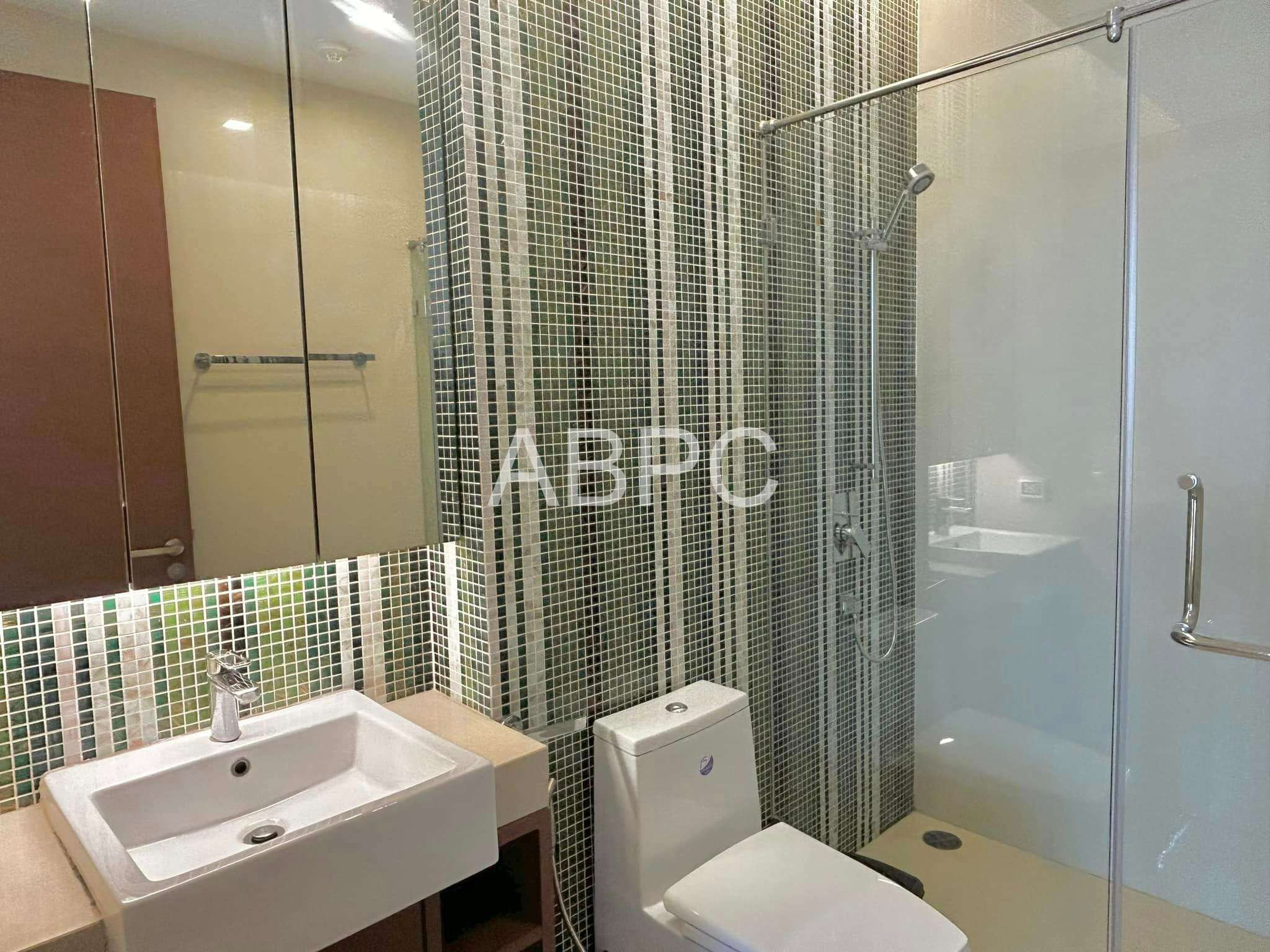 2 Bedrrom Condo In Wongamat For Rent photo 7