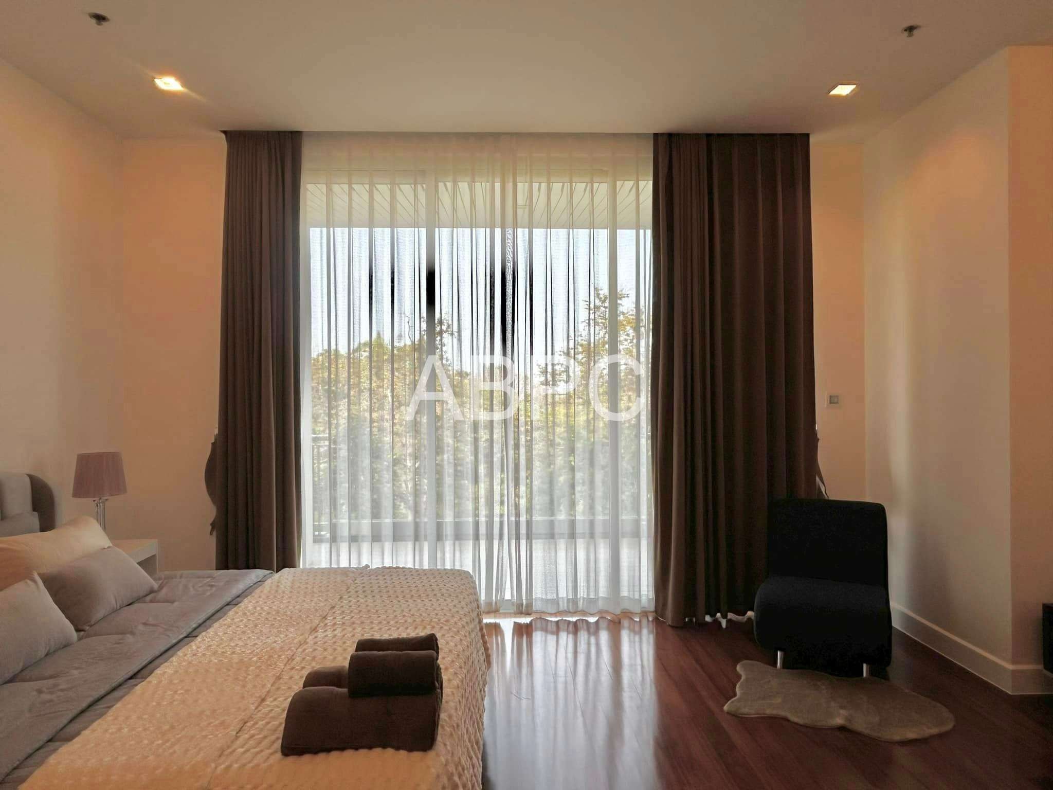 2 Bedrrom Condo In Wongamat For Rent photo 3
