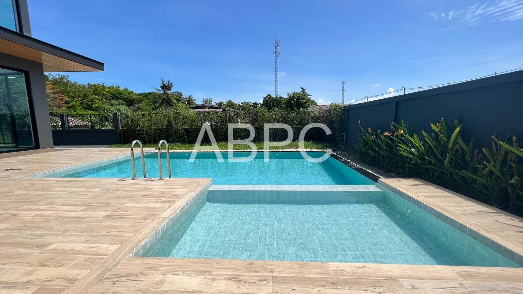 Brand New Modern 5 Bedrooms 5 Bathrooms Pool Villa in Huay Yai ABPC7983 photo 3
