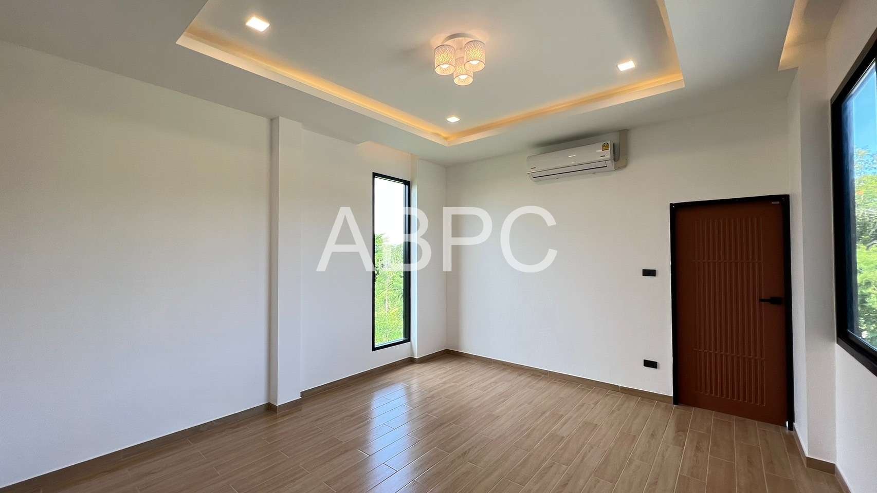Brand New Modern 5 Bedrooms 5 Bathrooms Pool Villa in Huay Yai ABPC7983 photo 8