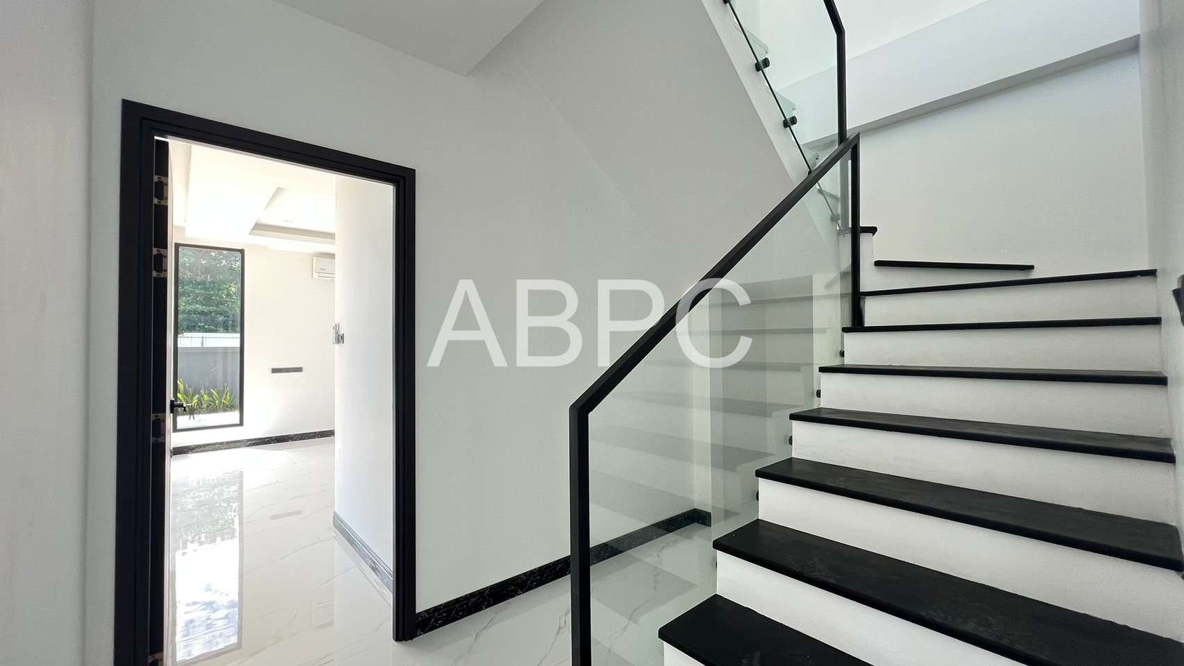 Brand New Modern 5 Bedrooms 5 Bathrooms Pool Villa in Huay Yai ABPC7983 photo 7