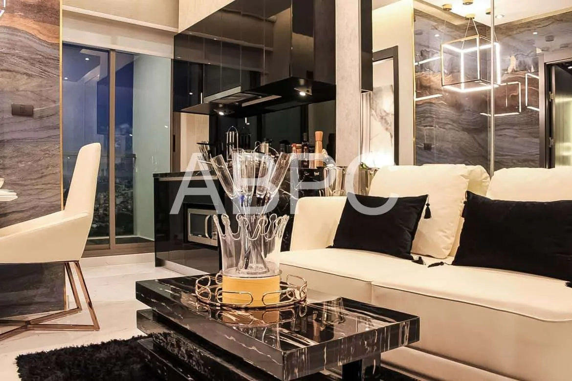 Just In 1 Bedroom Condo in Grand Solaire photo 9