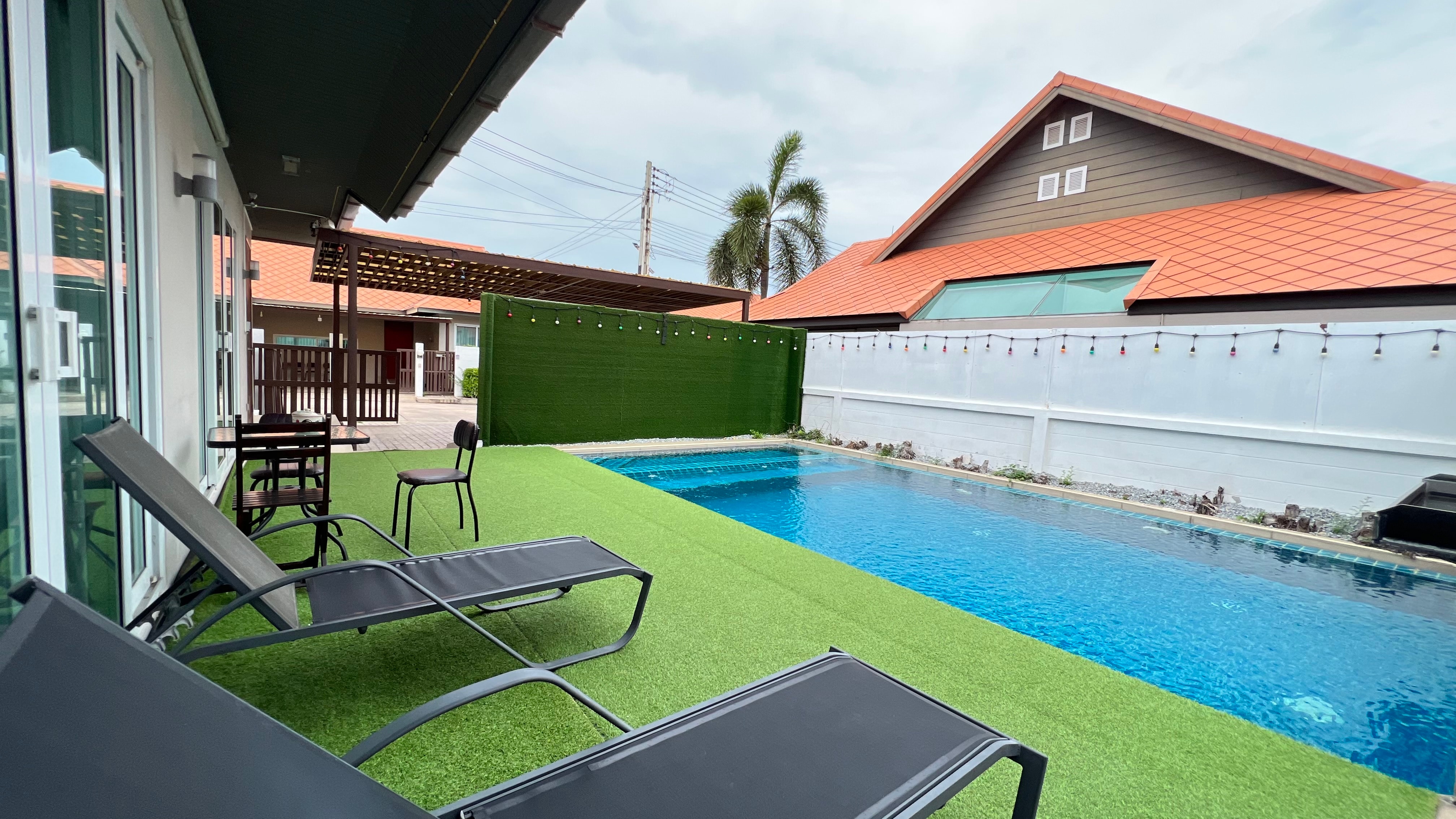 3 bed 3 bath Pool Villa in Jomtien photo 13
