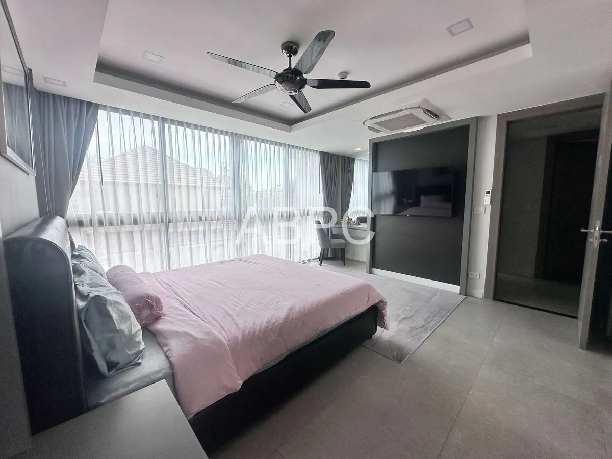 3 Bed Serenity Residence Jomtien For Rent or Sale photo 9