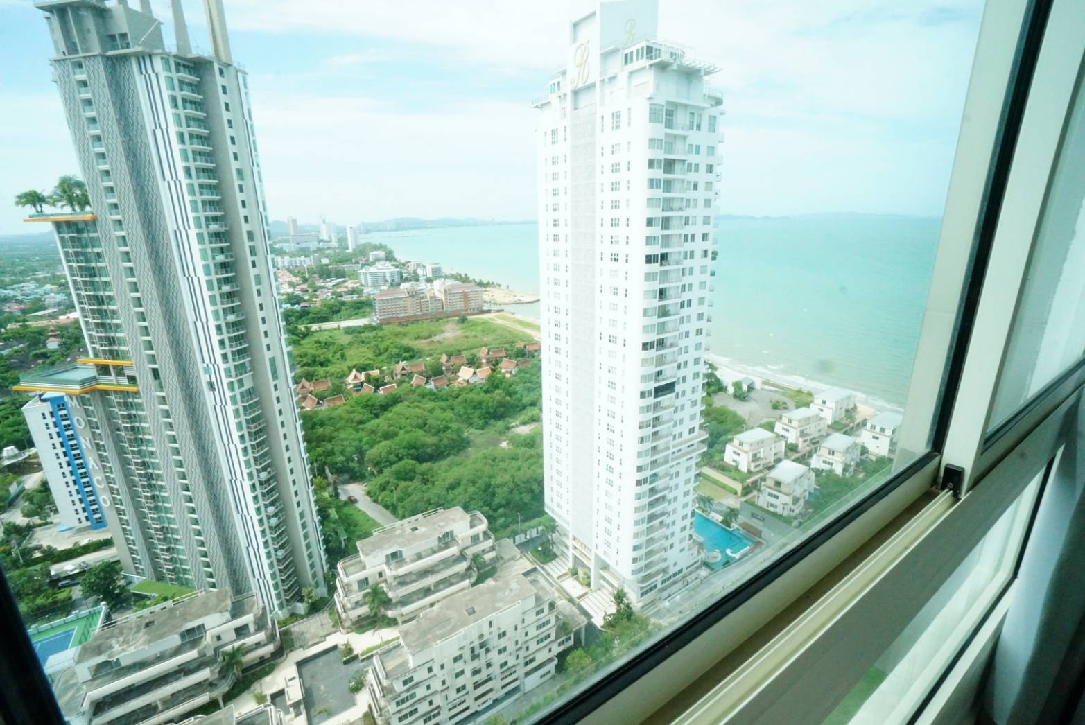 1 bedroom 1 Bathroom Condo in Na Jomtien photo 12