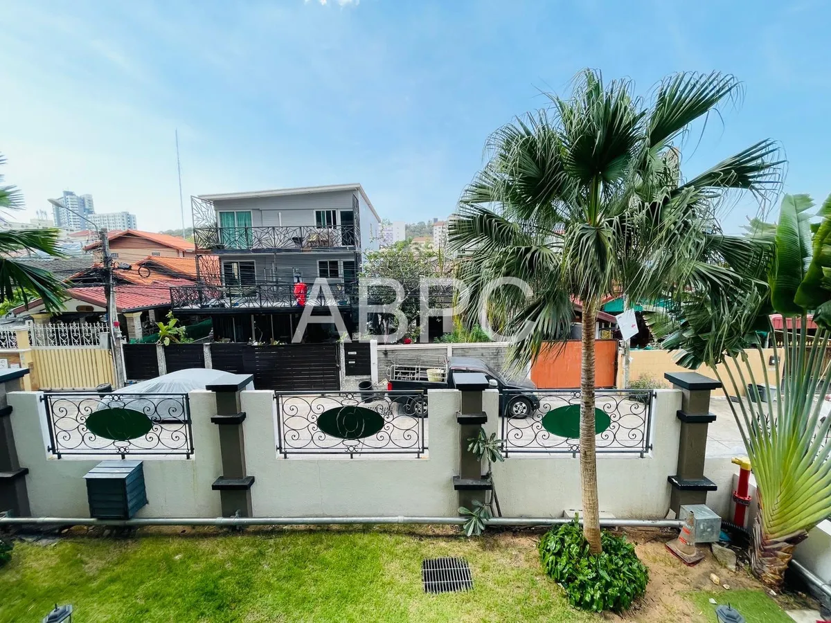 1 Bedroom Condo in Arcadia Beach Continental Pattaya photo 8
