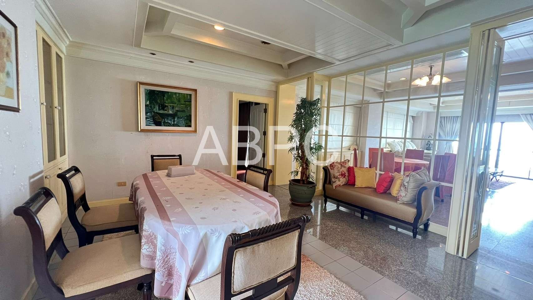 3 Bedrooms 3 Bathroom in Na Jomtien photo 9