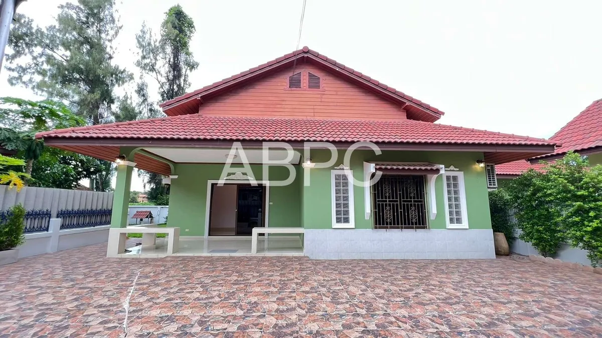 3 Bedrooms 2 Bathroom House in Jomtien photo 2