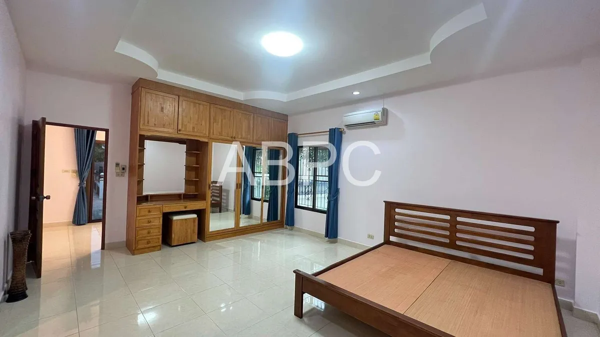 3 Bedrooms 2 Bathroom House in Jomtien photo 12