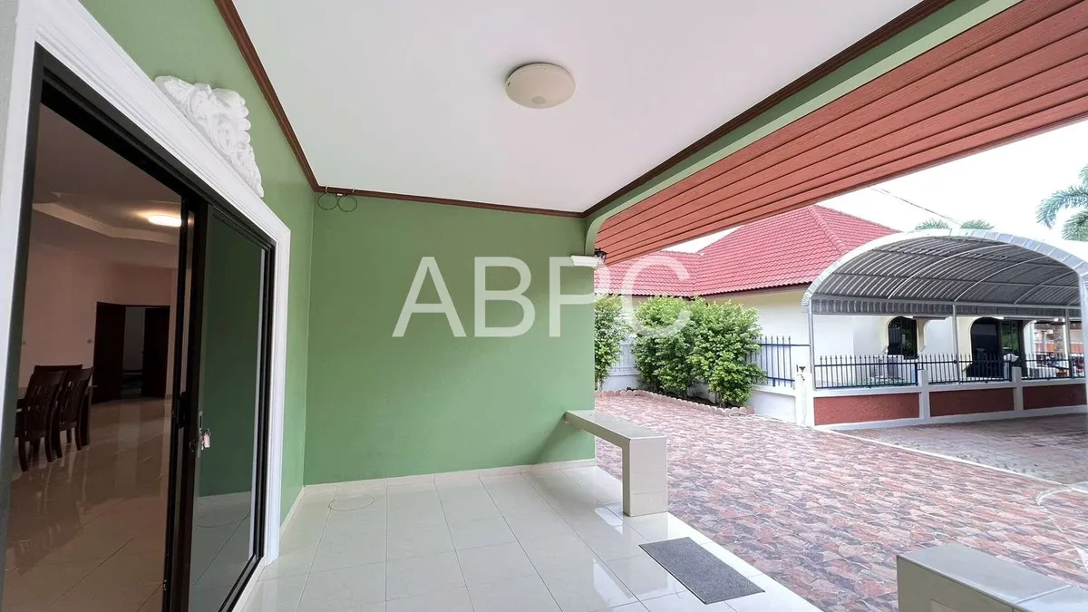 3 Bedrooms 2 Bathroom House in Jomtien photo 4