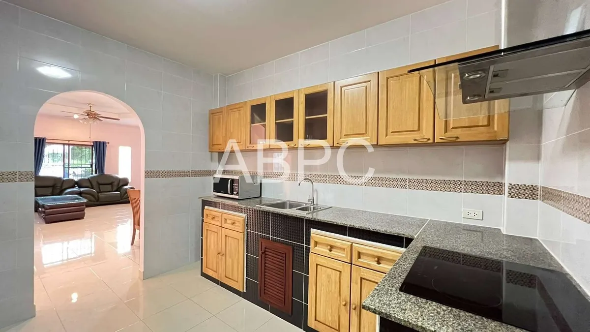 3 Bedrooms 2 Bathroom House in Jomtien photo 8