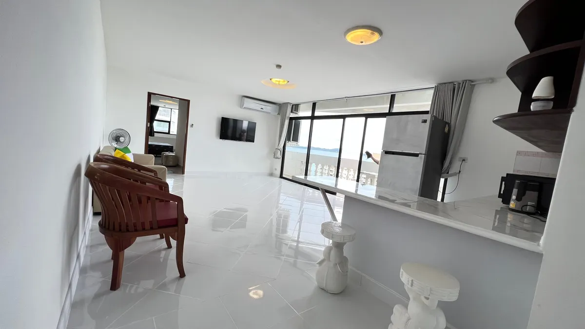 Corner unit 2 bedrooms 2 bathrooms in Jomtien photo 12