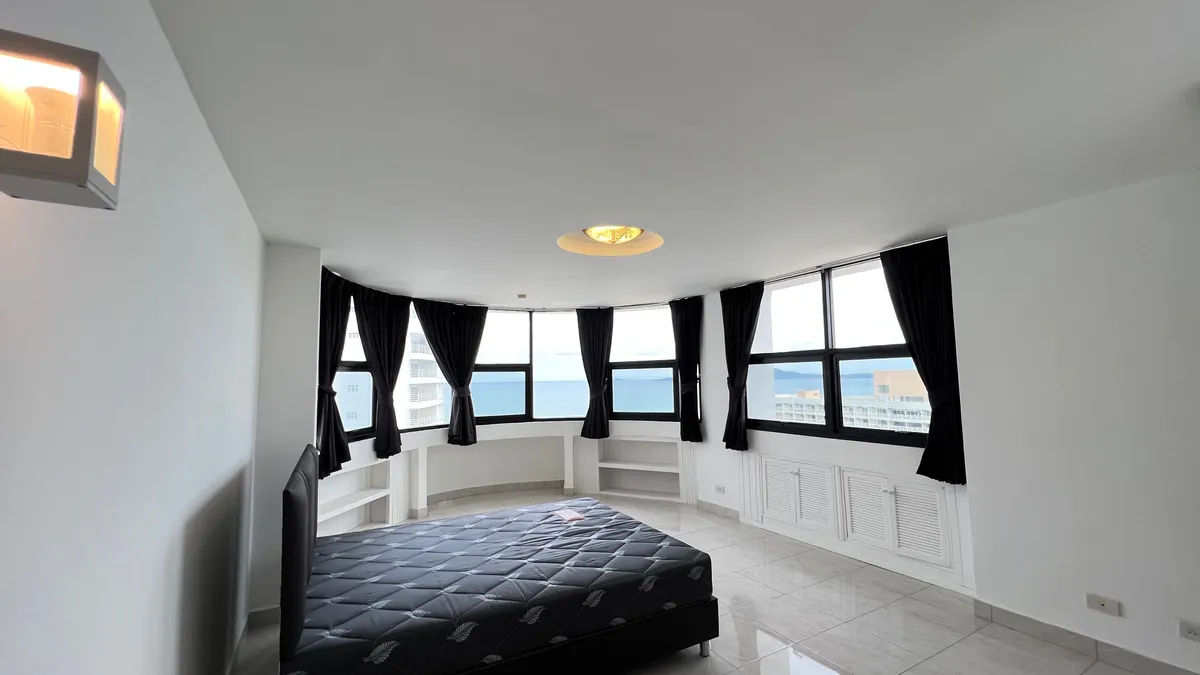 Corner unit 2 bedrooms 2 bathrooms in Jomtien photo 16