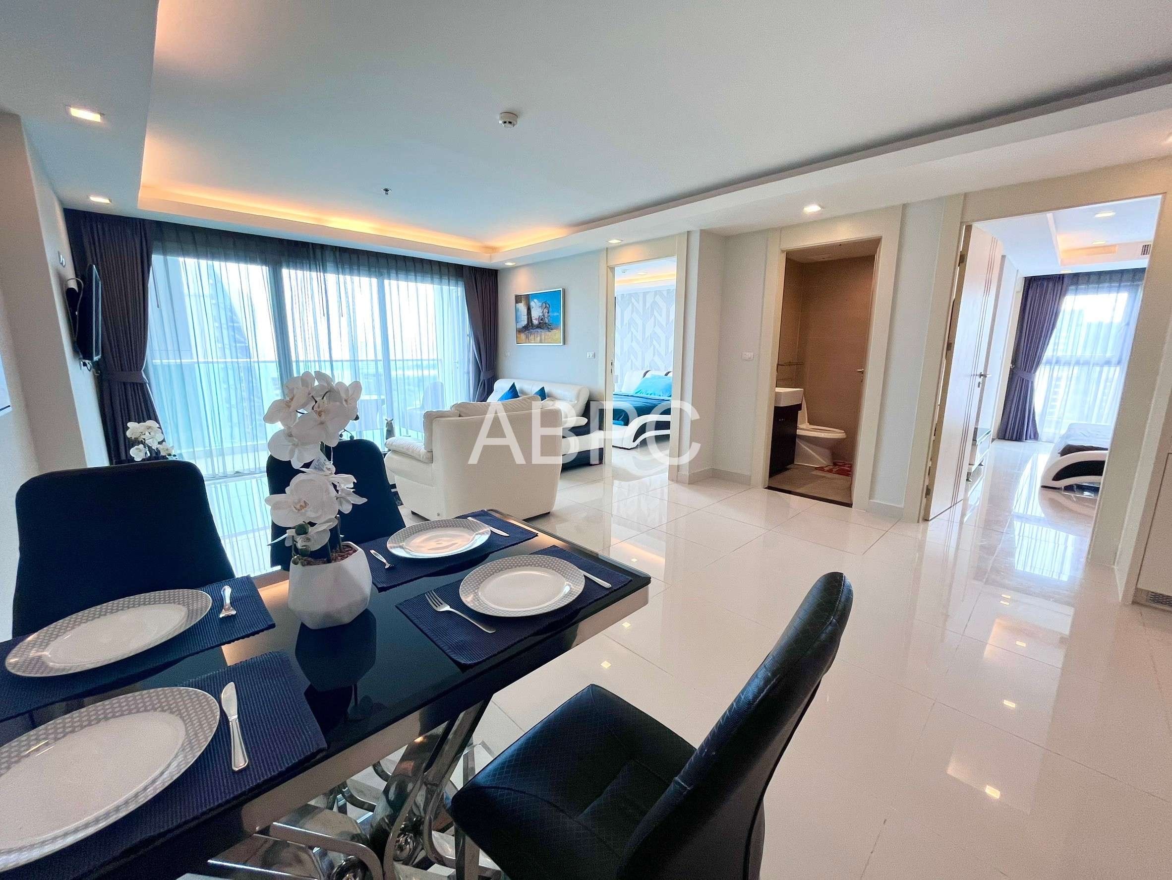 SEAVIEW 2 Bedroom in Pratumnak photo 4