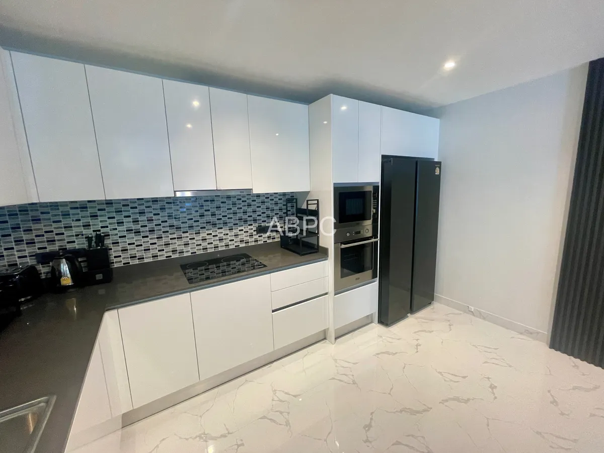 4 Bedroom House for Rent in Jomtien photo 9