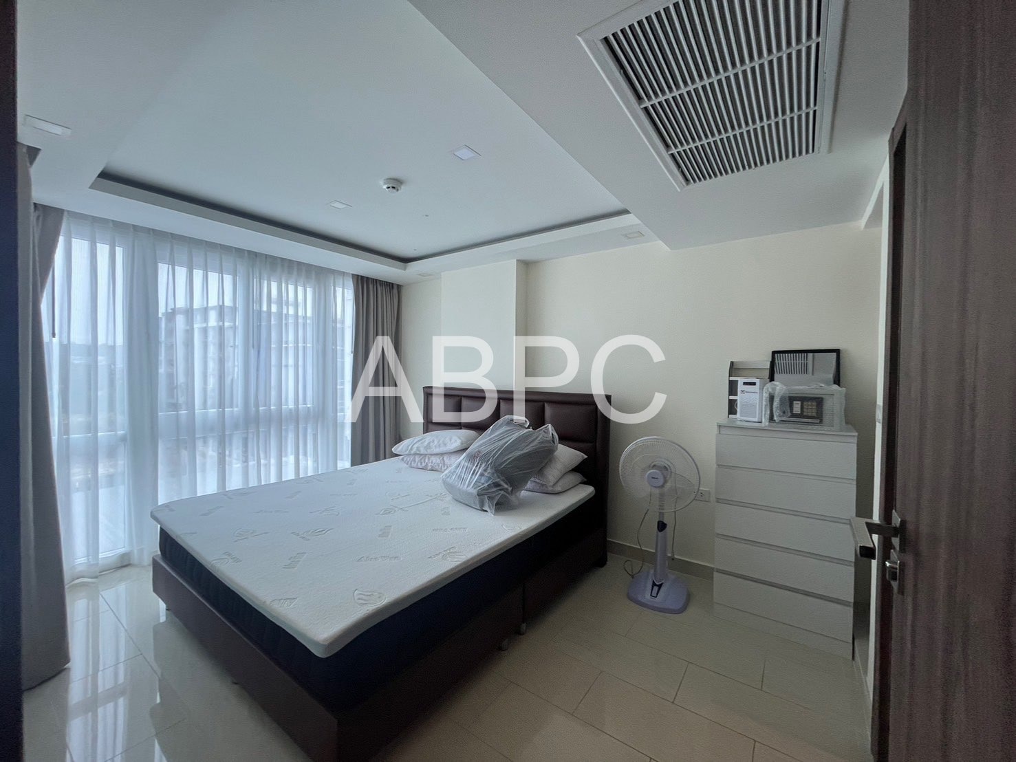 1 Bedroom Condo in Grand Avenue Residence For rent photo 5