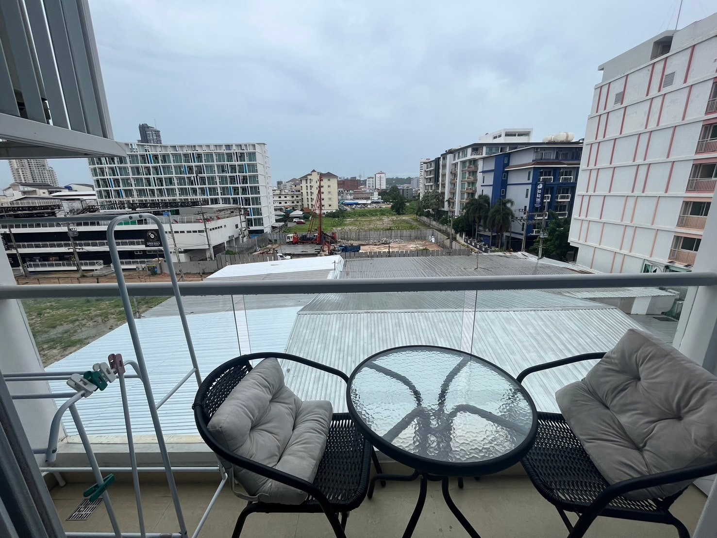 1 Bedroom Condo in Grand Avenue Residence For rent photo 13