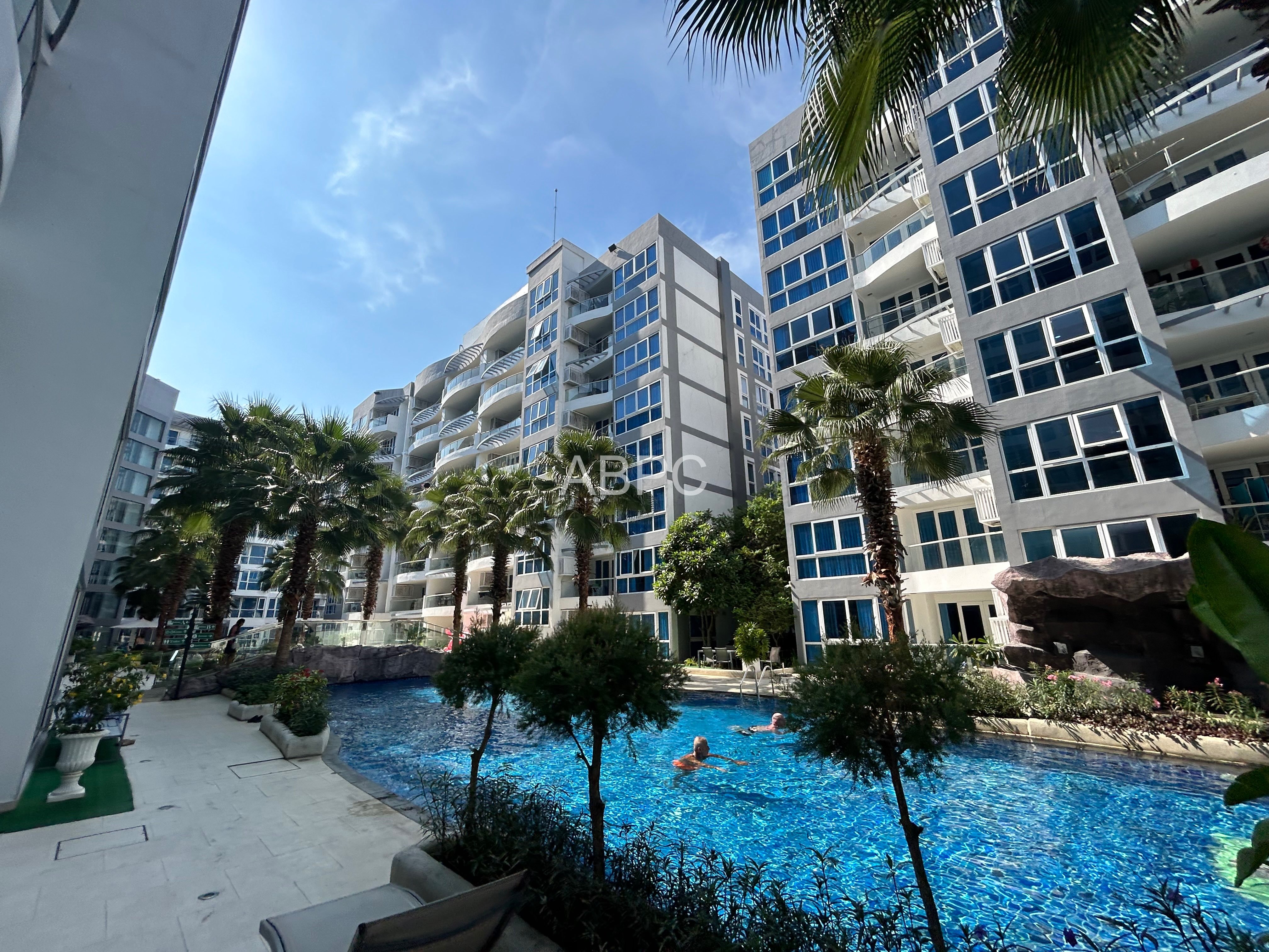 1 Bedroom Condo in Grand Avenue Residence For rent photo 4