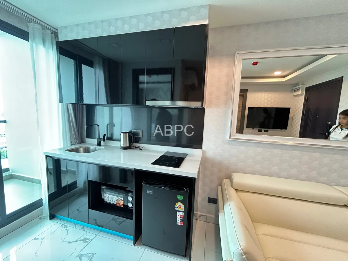 CHEAPEST 1 bed in Millennium Tower For Rent photo 3