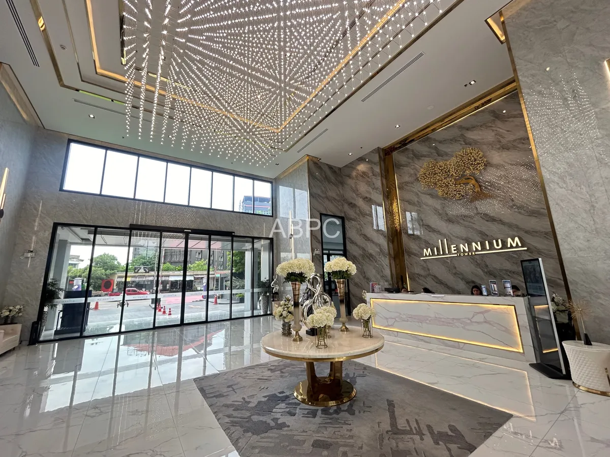 CHEAPEST 1 bed in Millennium Tower For Rent photo 5