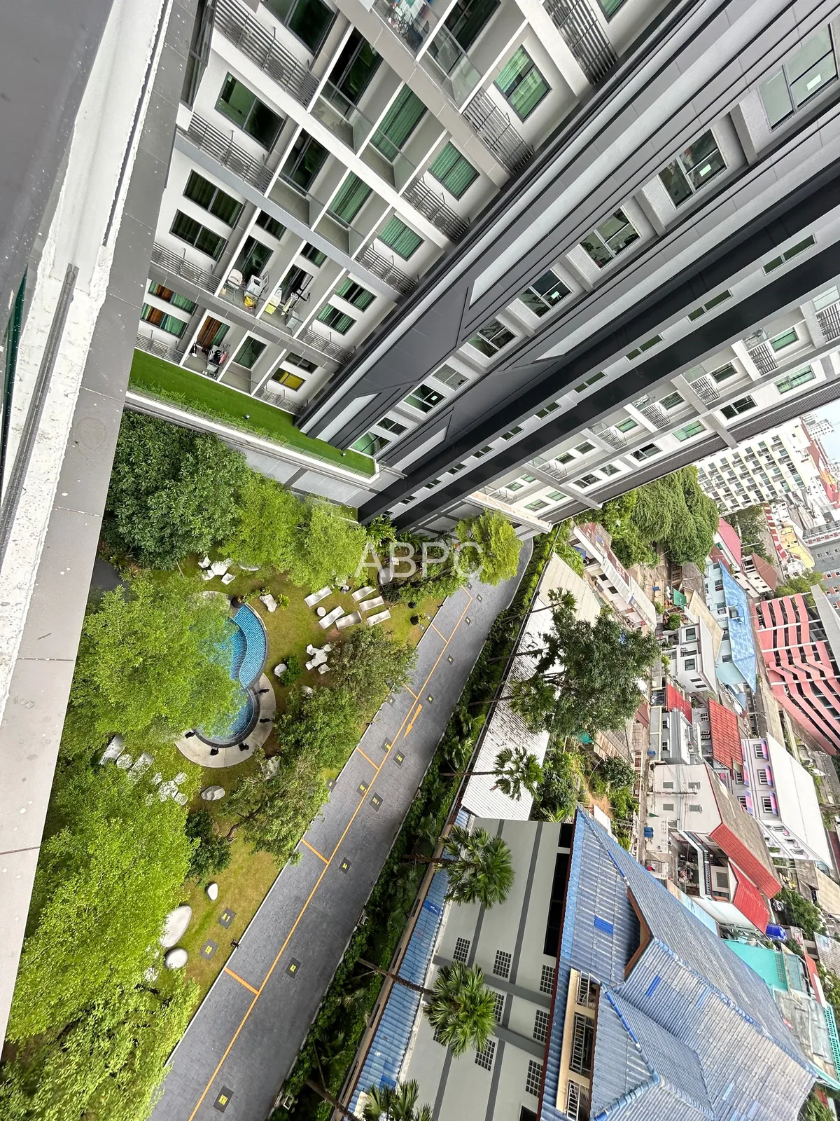 CHEAPEST 1 bed in Millennium Tower For Rent photo 8