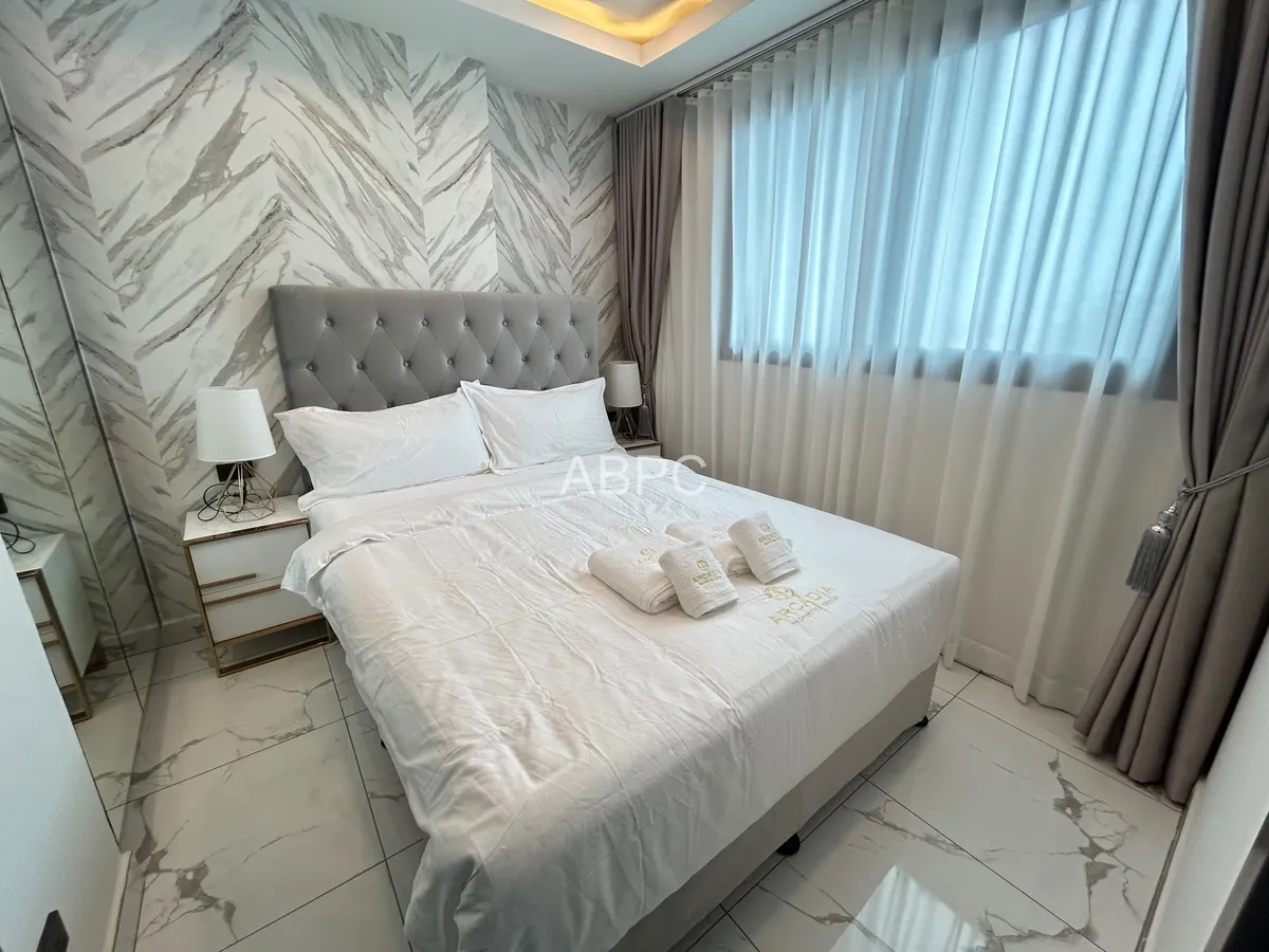CHEAPEST 1 bed in Millennium Tower For Rent photo 9