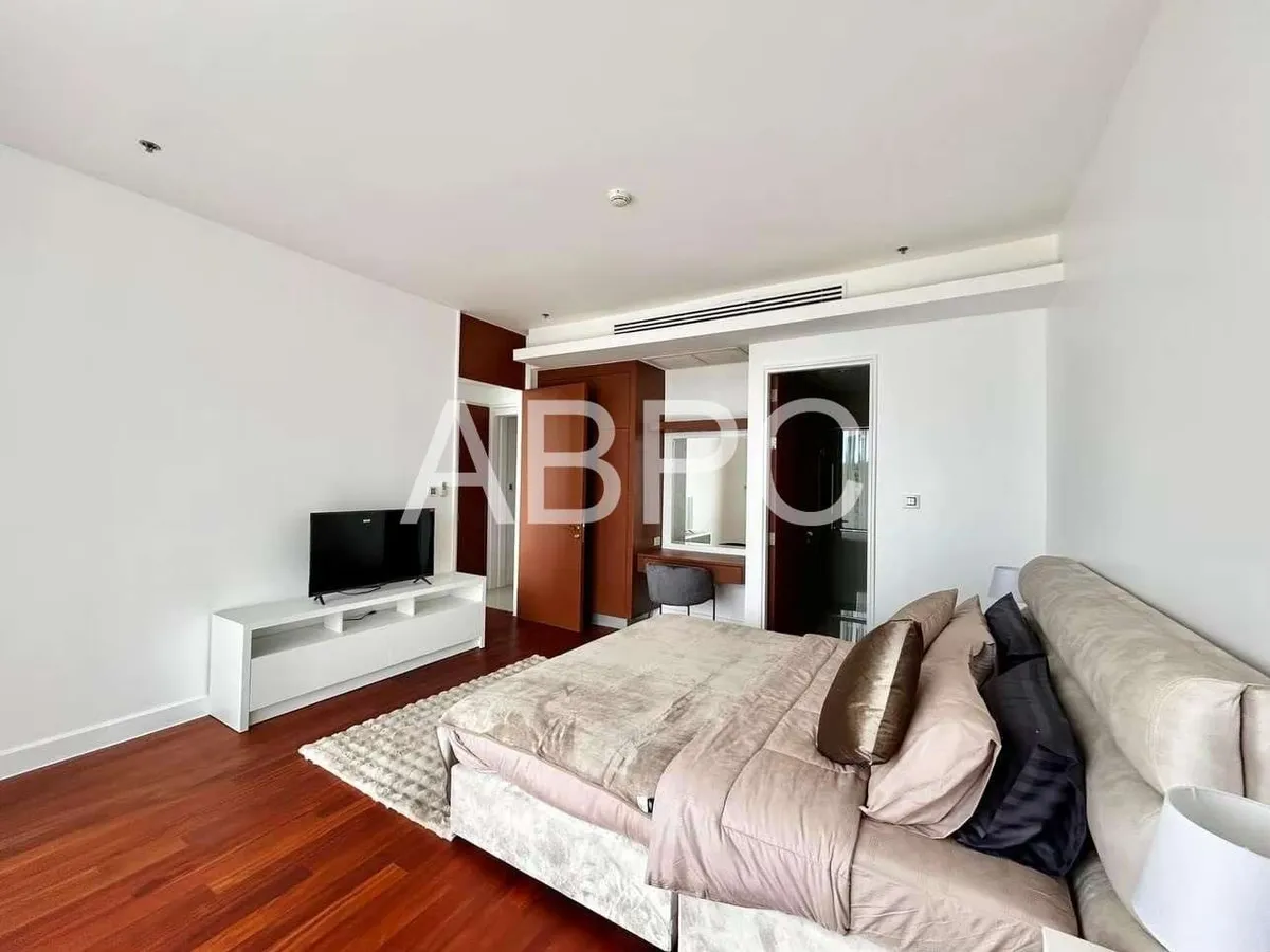 2 Bedroom Condo In Wongamat For Sale photo 9