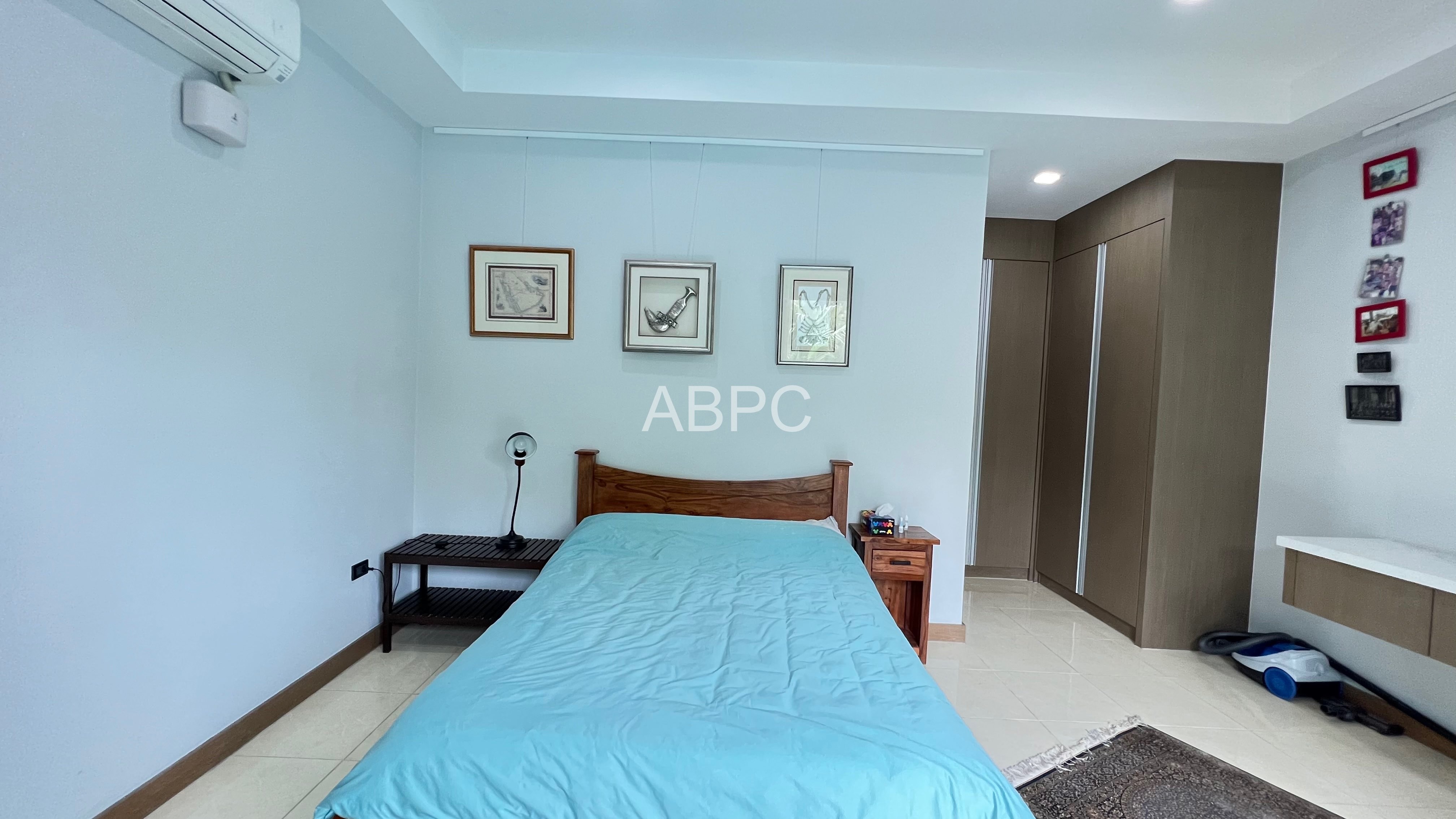 3 bedrooms 4 bathrooms Pool Villa in East Pattaya photo 15