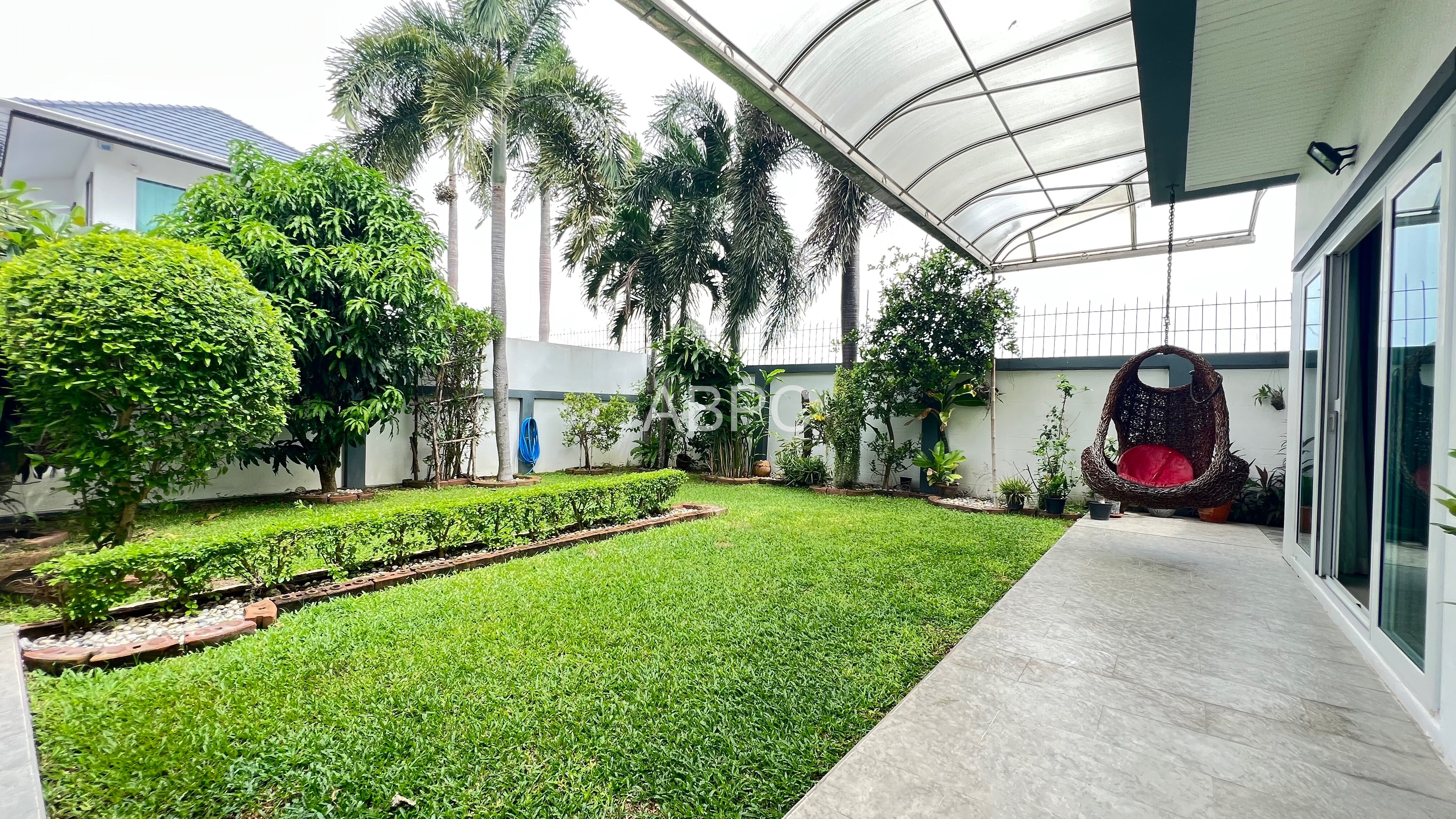 5 Bed 5 Bath House in East pattaya - SP5 Village photo 9