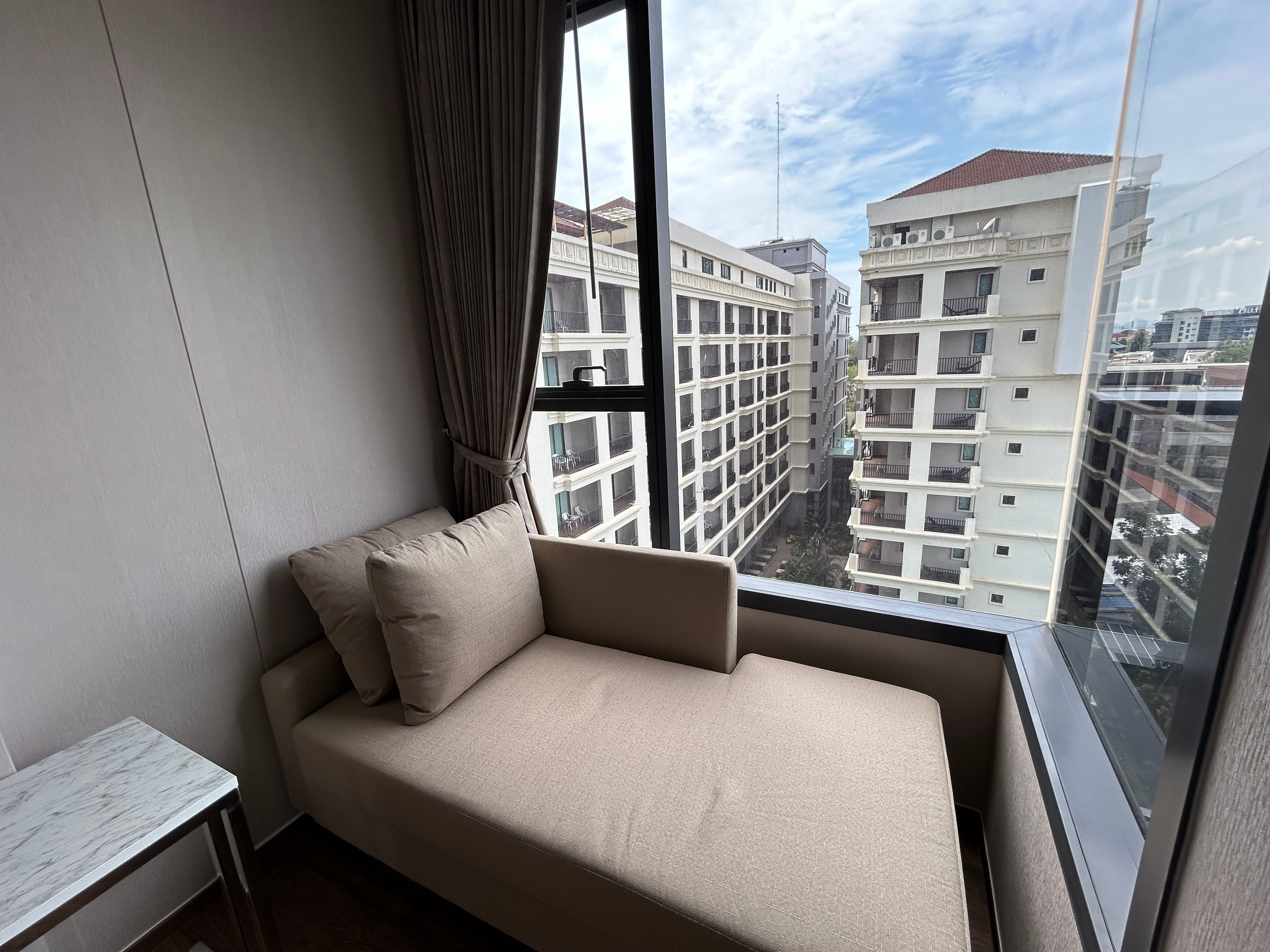 1 Bedroom Condo For Rent photo 13