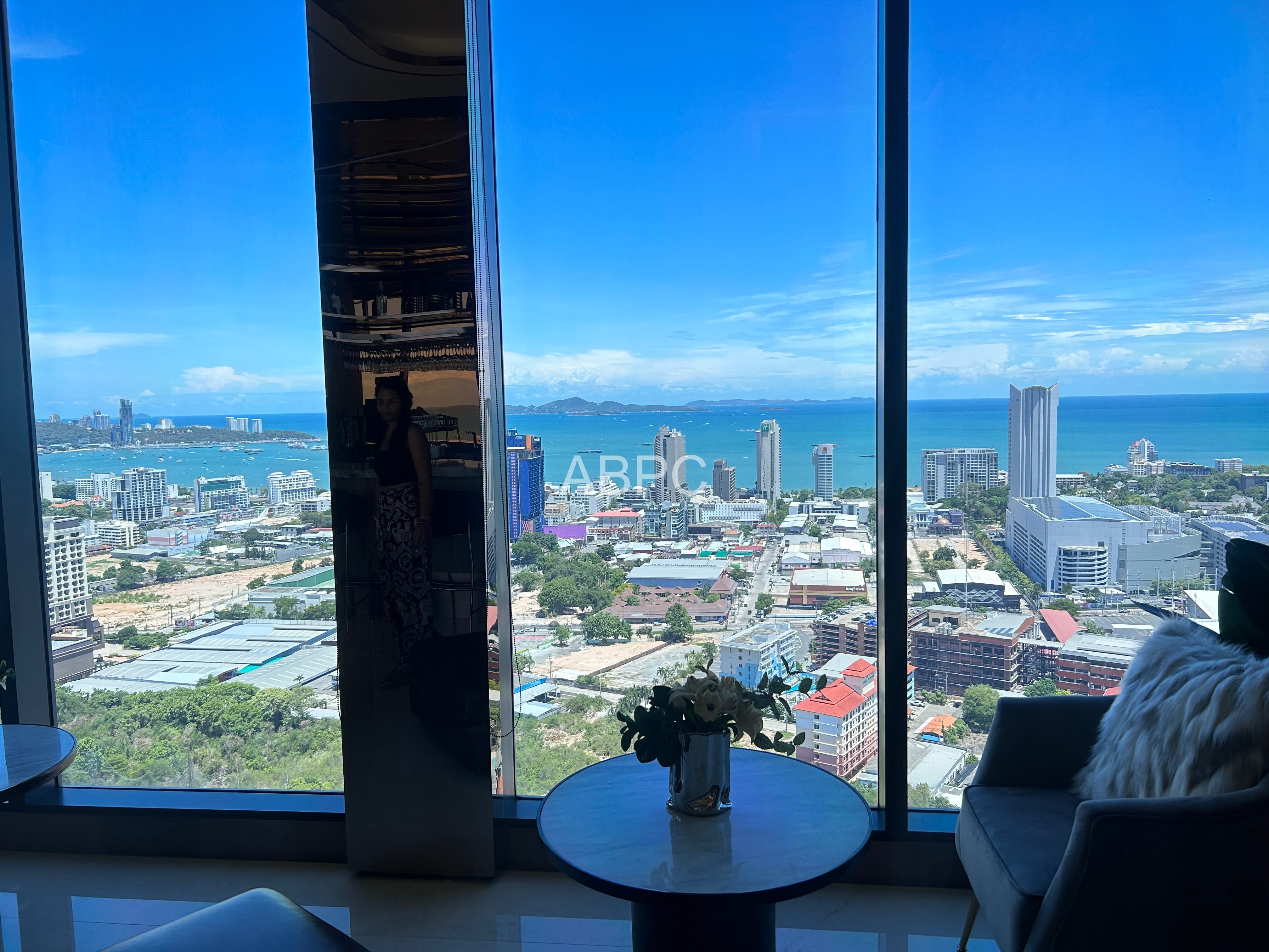 Studio Condo For Sale or Rent In North Pattaya photo 4